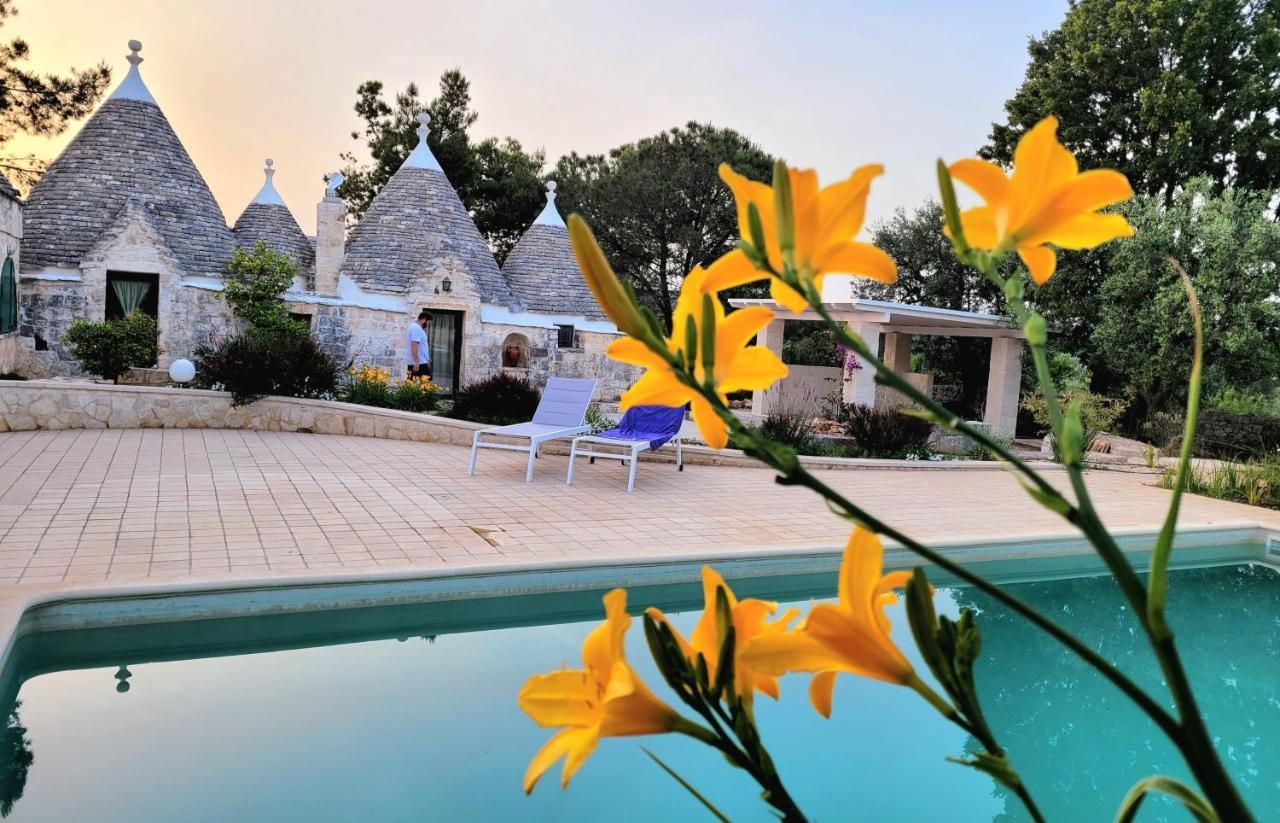 Вилла Trullo Bosco Libero Остуни Экстерьер фото
